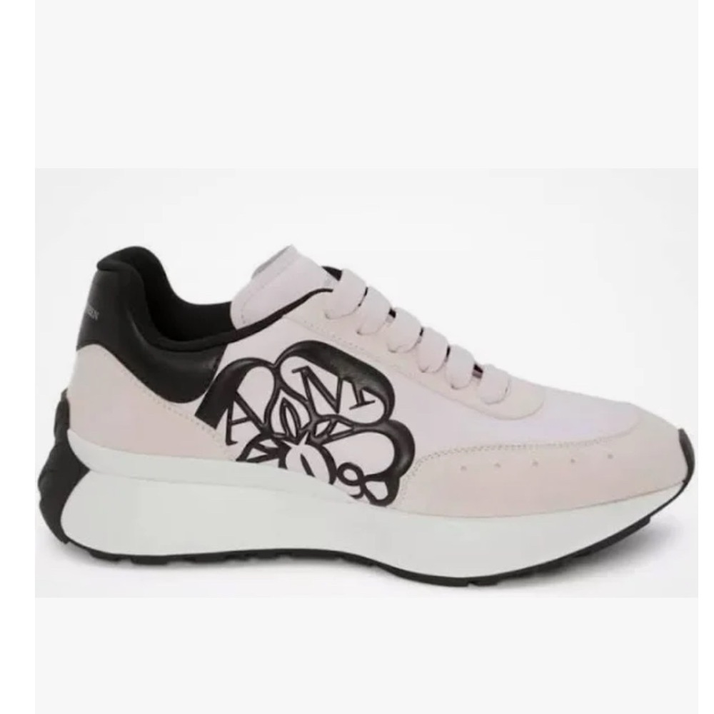 Alexander McQueen Women's Sneakers - Black and Cream